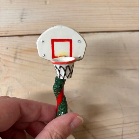 Department 56 EUC Vintage 1996 Holiday Hoops Basketball Hoop Ceramic Handpainted - Picture 2 of 7